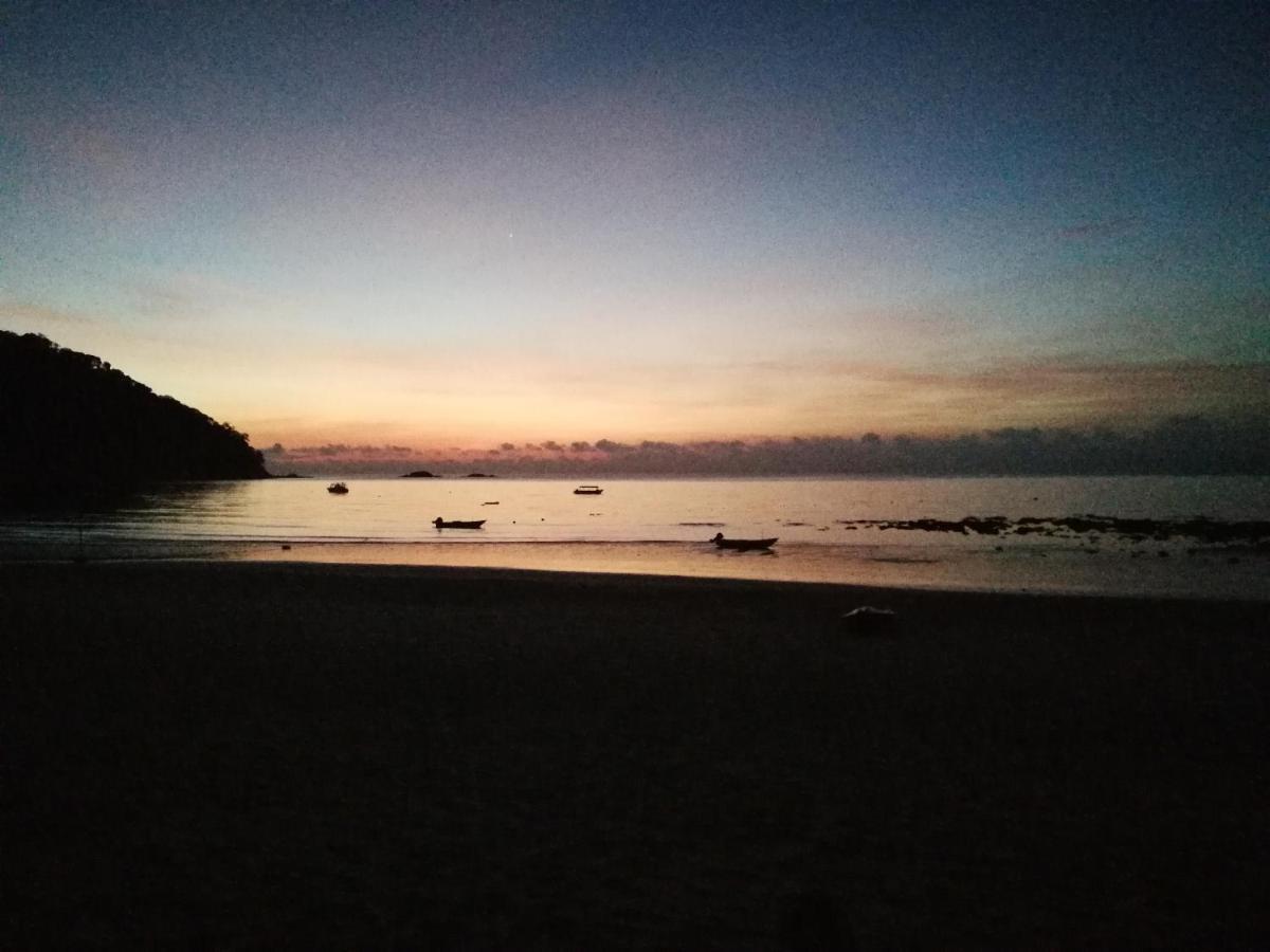 Rainbow Tioman Cottage Kampong Juara Exterior foto